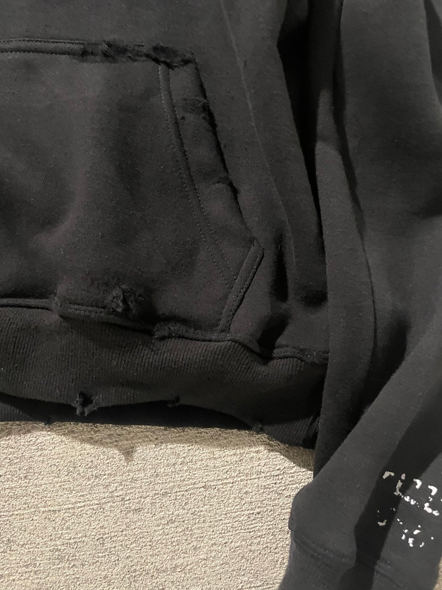 LOVE KILLS HOODIE
